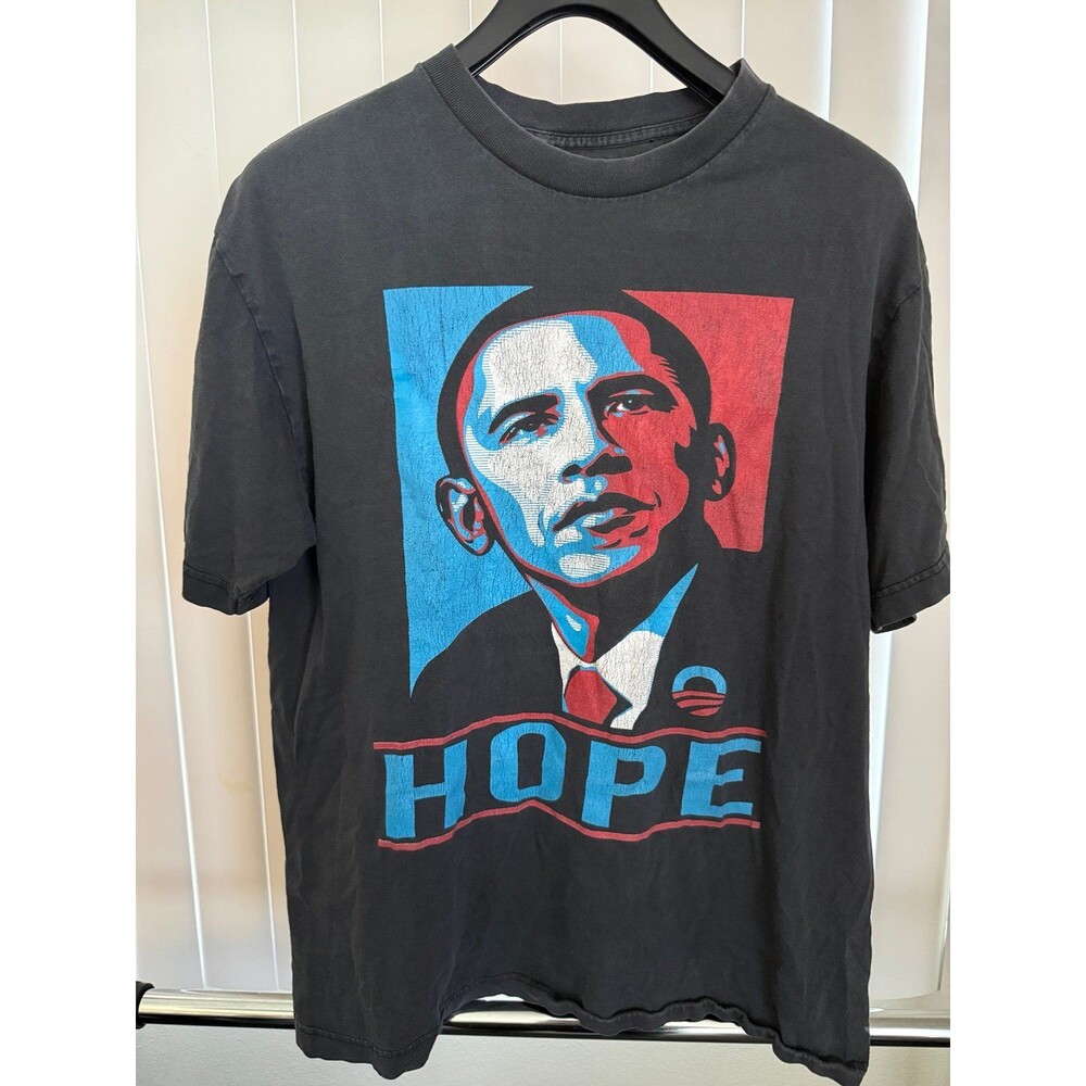 Men’s Distressed Obama “Hope” Double Sided Graphic T-Shirt Size Large